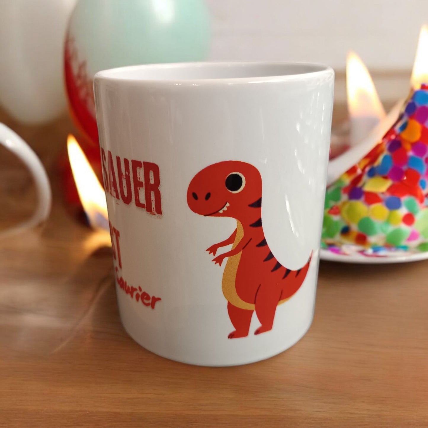 Kindertasse mit frechem Spruch – Saurier statt sauer!