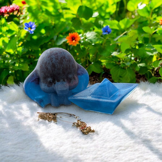 Handgefertigtes Elefant-und-Schiff-Set aus Epoxidharz – Deko mit Symbolkraft